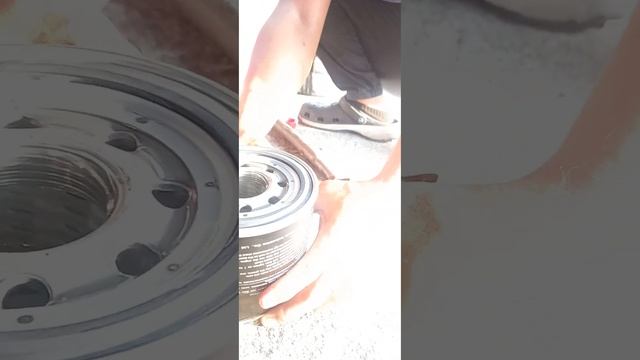 Change Oil Of Isuzu 4hk1/ Foward Frr...