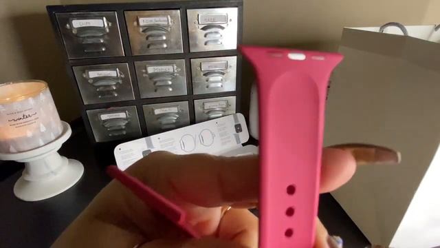 Apple Watch Pomegranate Sport Band 44mm смотреть онлайн