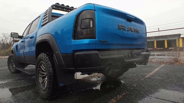 2021 Dodge Ram TRX 6.2L HEMI Rumble - Ginter's Full Service Auto - www.gintersautobody.com смотреть онлайн