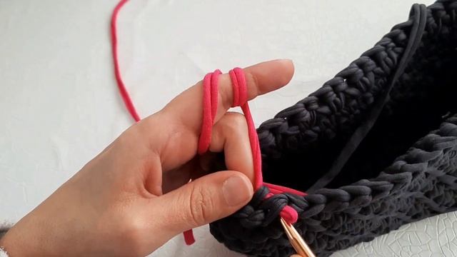 bir günde tığ işi şık çanta yapımı смотреть онлайн