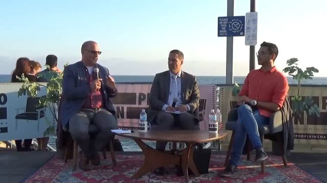 PRO/CON at The Pier: Rent Control: More of It? Or Less? смотреть онлайн