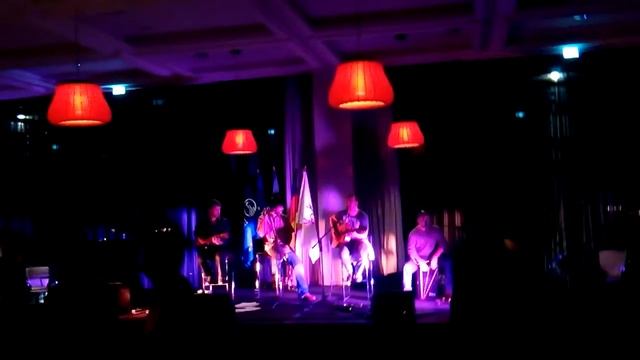 Eu E Os Outros (17) (Fleetwood Mac - Black Magic Woman (Cover)) (2014-01-06) смотреть онлайн