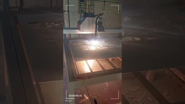 C N C PLASMA смотреть онлайн