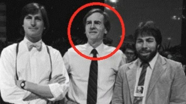 Whatever Happened to Apple’s Third Co-Founder? смотреть онлайн