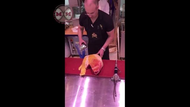 Шкуросъемная машина ручная Cruells Q-74, хамон