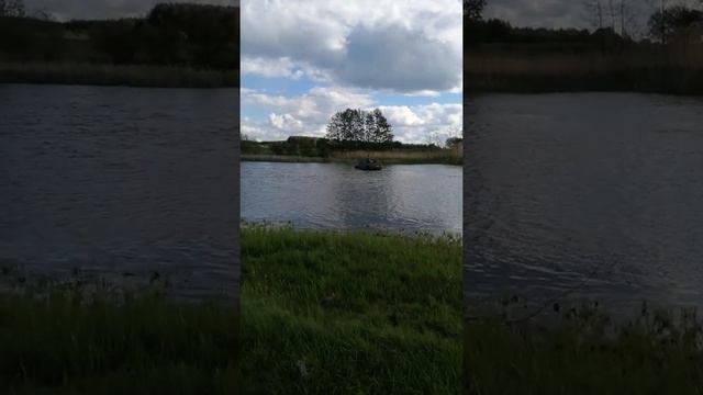 Уаз Пикап через речку смотреть онлайн