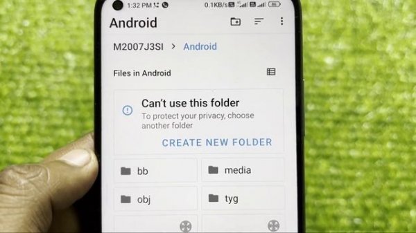 Can't use this folder To protect your privacy choose another folder Problem Solve in Android