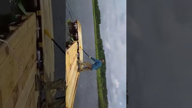 Спуск на воду мостика смотреть онлайн