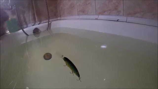 Погружение в воду воблера Balisong 130SF Longbil смотреть онлайн