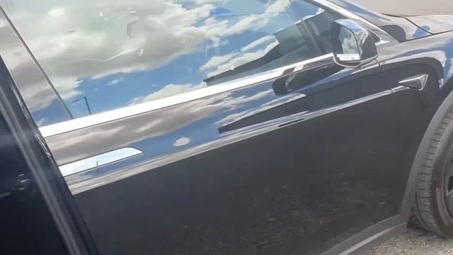 181D23785 - 2018 Tesla Model X 75D AWD AUTOPILOT 79,900 смотреть онлайн