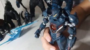 обзор на игрушки годзилл и тихоакеанского рубежа