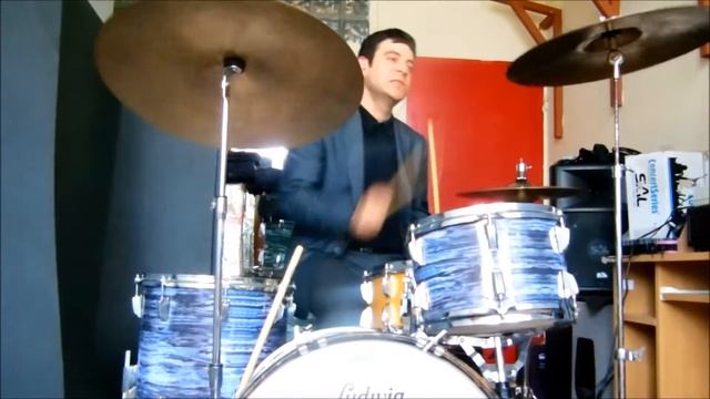 The Hollies - Look Through Any Window - BeatClub version - WinstonLaci - drum cover смотреть онлайн
