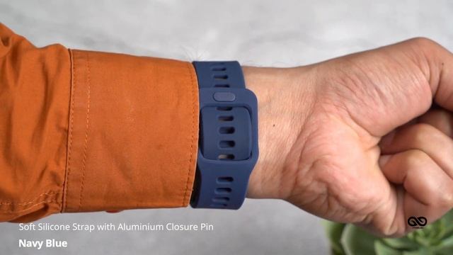 Navy Blue Soft Silicone Strap With Aluminum Closure Pin For Apple Watch 38/40/41/42/44/45mm смотреть онлайн