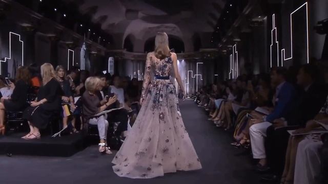 ELIE SAAB 2016-17 (2) смотреть онлайн