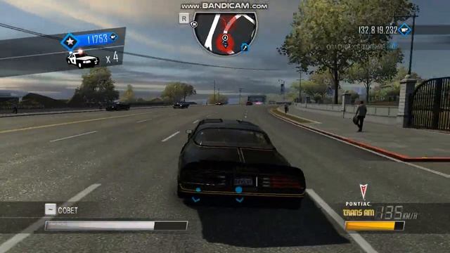 Pontiac Trans Am 1975 vs Pontiac gto 1970 ПРОТИВ КОПОВ РЕАЛЬНАЯ ЖИЗНЬ смотреть онлайн