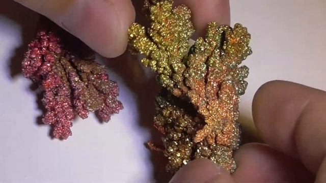 Формация дендритов кристаллической меди #69071016 The formation of dendrites crystal copper смотреть онлайн