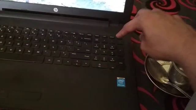 Unable to boot Windows 10...Please help in comments смотреть онлайн