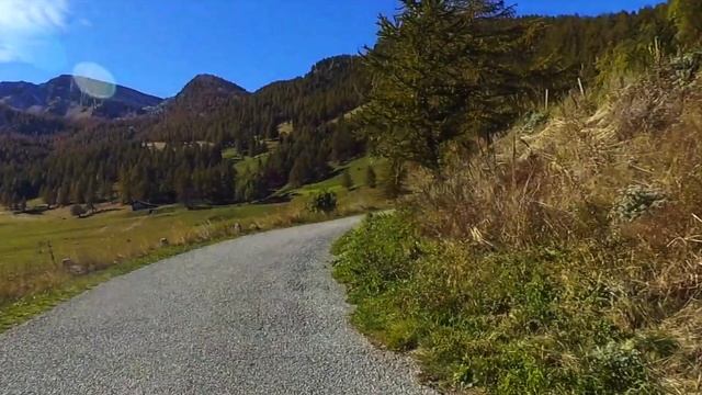 HONDA AFRICA TWIN CRF 1100 ADVENTURE SPORTS DCT tour in Valle Varaita e Maira (CN) by moto.it смотреть онлайн