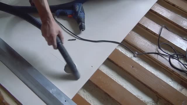 Дача 44. Пол из гипсостружечной плиты ГСП. Чем заменить сухую стяжку. Пол своими руками. смотреть онлайн