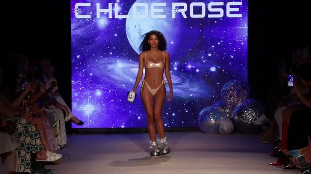 _ Самые модные купальники на неделе плавания в Майами | Хлоя Роуз Купальники смотреть онлайн