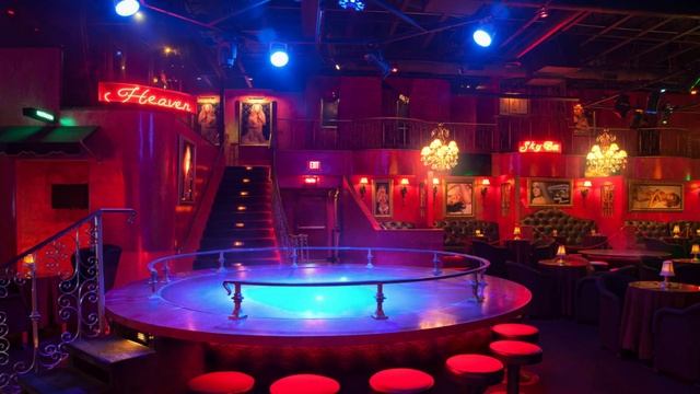 Police Woman Stripper, Hot Strippers Show, Pole Strippers Bar