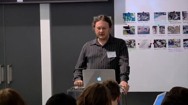 Mapbox Data Artist Eric Fischer: Why Dots Matter смотреть онлайн
