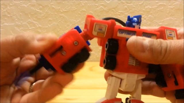 Generation 2 Combat Hero Optimus Prime Review; That's Just Prime Ep 03 смотреть онлайн