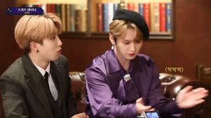 Счастливый Хэллоуин со Stray Kids