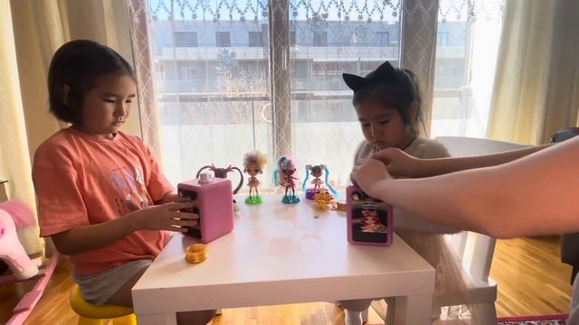 HairDorables & Rainbow Surprise(FantasyFriends) #распаковка #hairdorables #rainbowsurprise