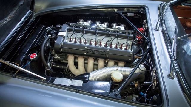 1960 Maserati 3500 GT Vignale Spyder смотреть онлайн