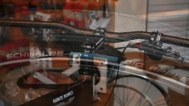 Surly Karate Monkey Build смотреть онлайн