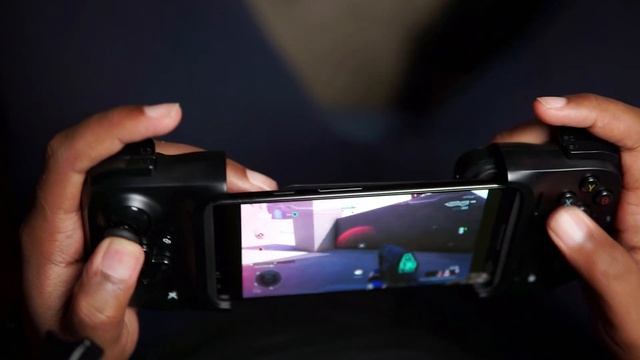 Razer Kishi Unboxing & Test смотреть онлайн