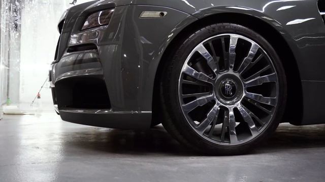 Rolls Royce Gets a Carbonov Design at WheelFix смотреть онлайн