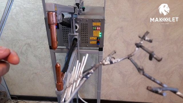 Машина контактной сварки для клеток/Вылет 250мм/Мощьность 4200А, 5В. смотреть онлайн