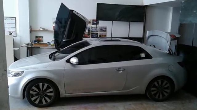 PUERTAS VERTICALES KIA CERATO смотреть онлайн