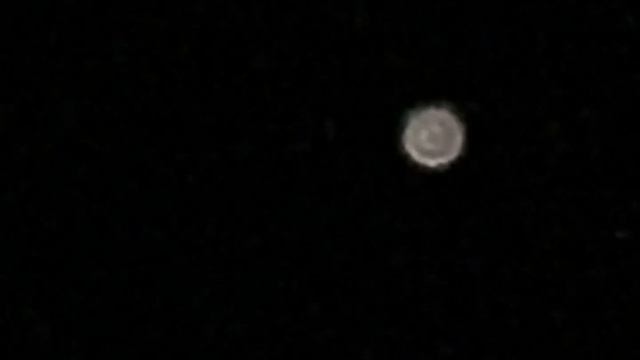 Spinning object in Nevada’s night sky смотреть онлайн