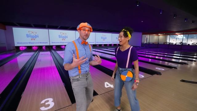 Blippi and Meekah Host a Surprise Birthday Party for Elmo! | 2 HOURS OF BLIPPI TOYS! смотреть онлайн