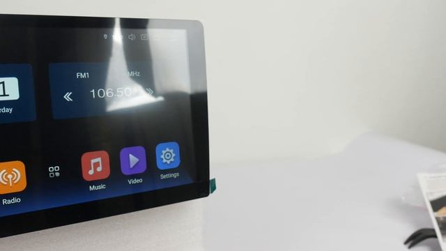 AMASE AUDIO 10.1" Rotated Touchscreen Car Stereo - Cheap And Mighty! смотреть онлайн