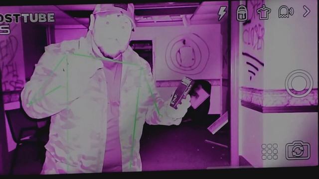 GHOST IN WINDOW CAUGHT ON CAMERA !! HAUNTED HOSPITAL 😱 смотреть онлайн