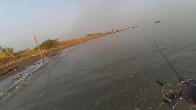 Ultralight fishing 124: "Fire Tiger" Mini Crankbait Baruna part 3 смотреть онлайн