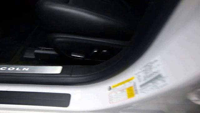 2013 Lincoln MKZ 2.0L Mark Wilsons Better Used Cars Guelph, Ontario Stock: DR819392