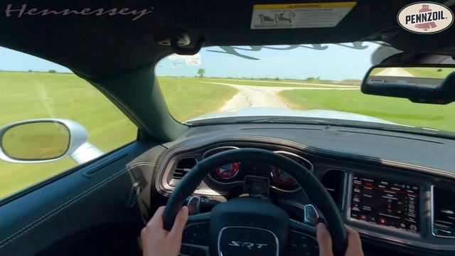 INSANE DODGE CHALLENGER HELLCAT // Endless Supercharger Whine & 1000 HP Upgrade смотреть онлайн