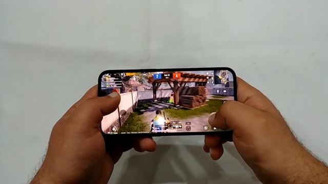 iPhone 13 PUBG Mobile Test + Battery Test | Does it overheat? смотреть онлайн