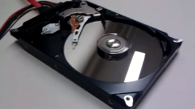 Resync - RAID1 over 4partitions on 1disk смотреть онлайн