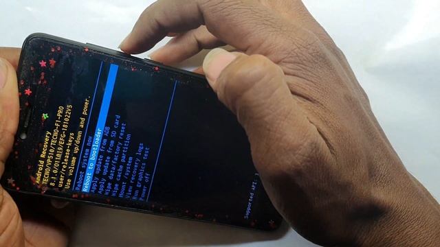 Tecno F1 Mobile Hang On LogoStart Screen How To Fix ? смотреть онлайн