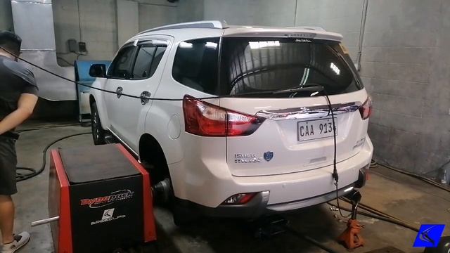 Isuzu MU-X 3.0L SpeedLab ECU Remap смотреть онлайн