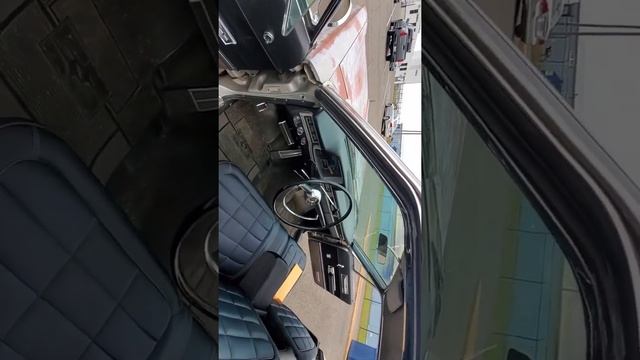 1966 Plymouth Fury walkaround (part 1) смотреть онлайн