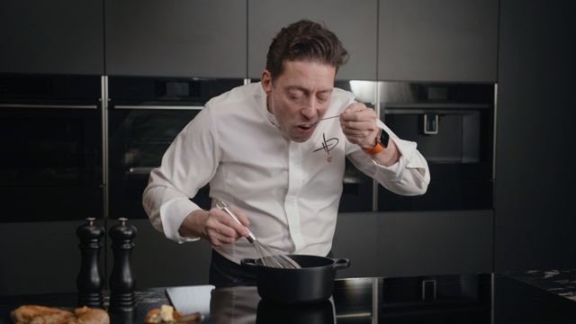 ASKO рецепты: петушок в вине (Coq Au Vin) смотреть онлайн