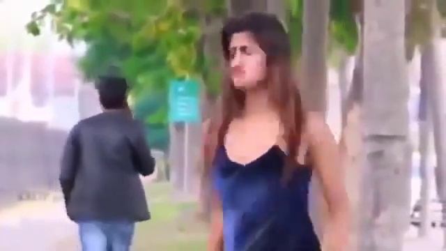 Romantic Hot Couple WhatsApp Status Video GF BF Kiss Status | New Hot Status New Feeling Hot Status смотреть онлайн