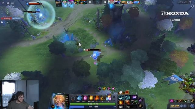 CM tries to dodge Qojqva's sunstrike | Dota 2 Clip on Twitch смотреть онлайн